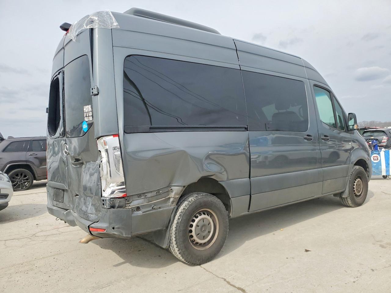 2019 MERCEDES-BENZ SPRINTER 2500 photo 7