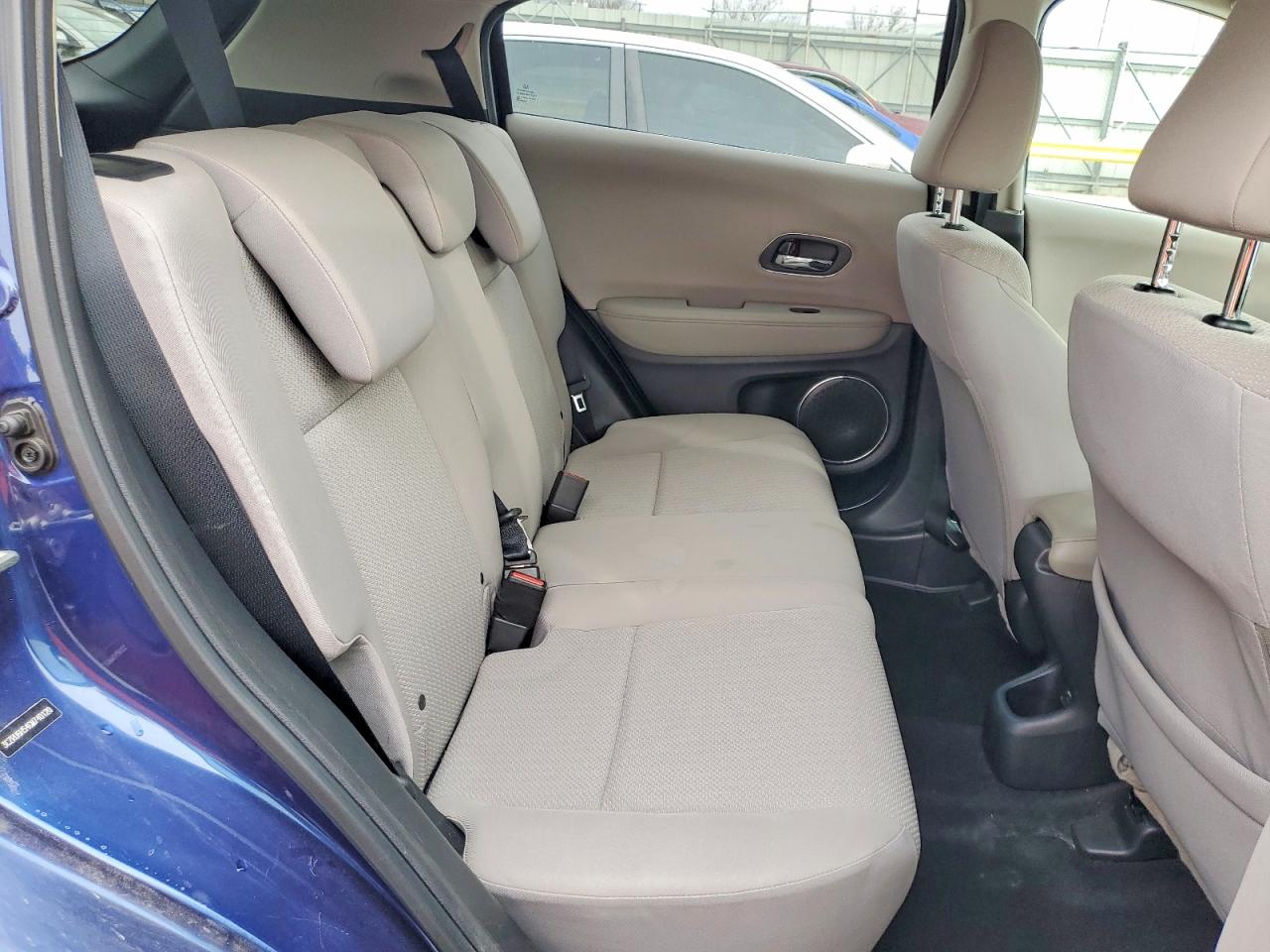 2016 HONDA HR-V EX photo 31