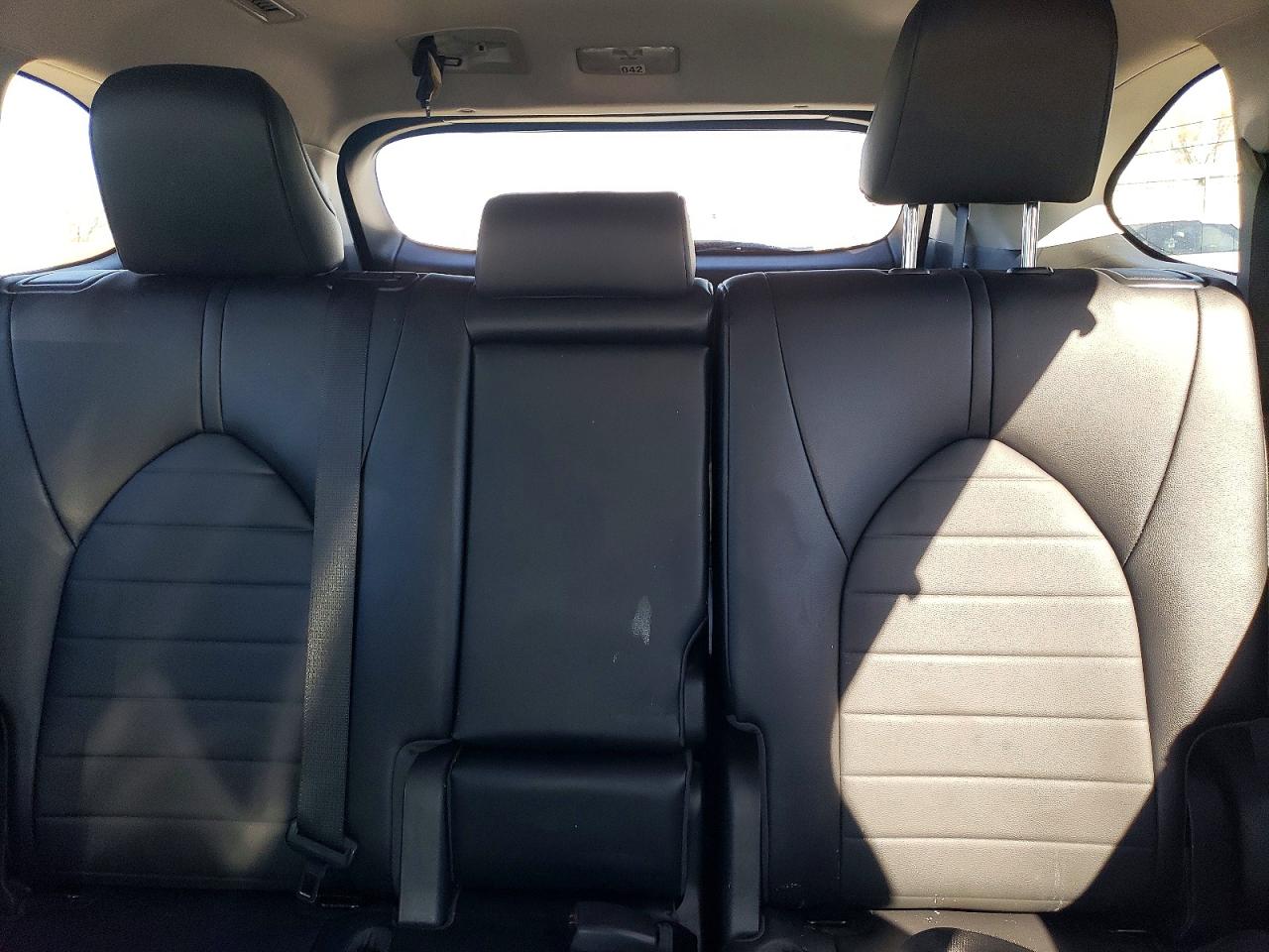 2023 TOYOTA HIGHLANDER XLE photo 10