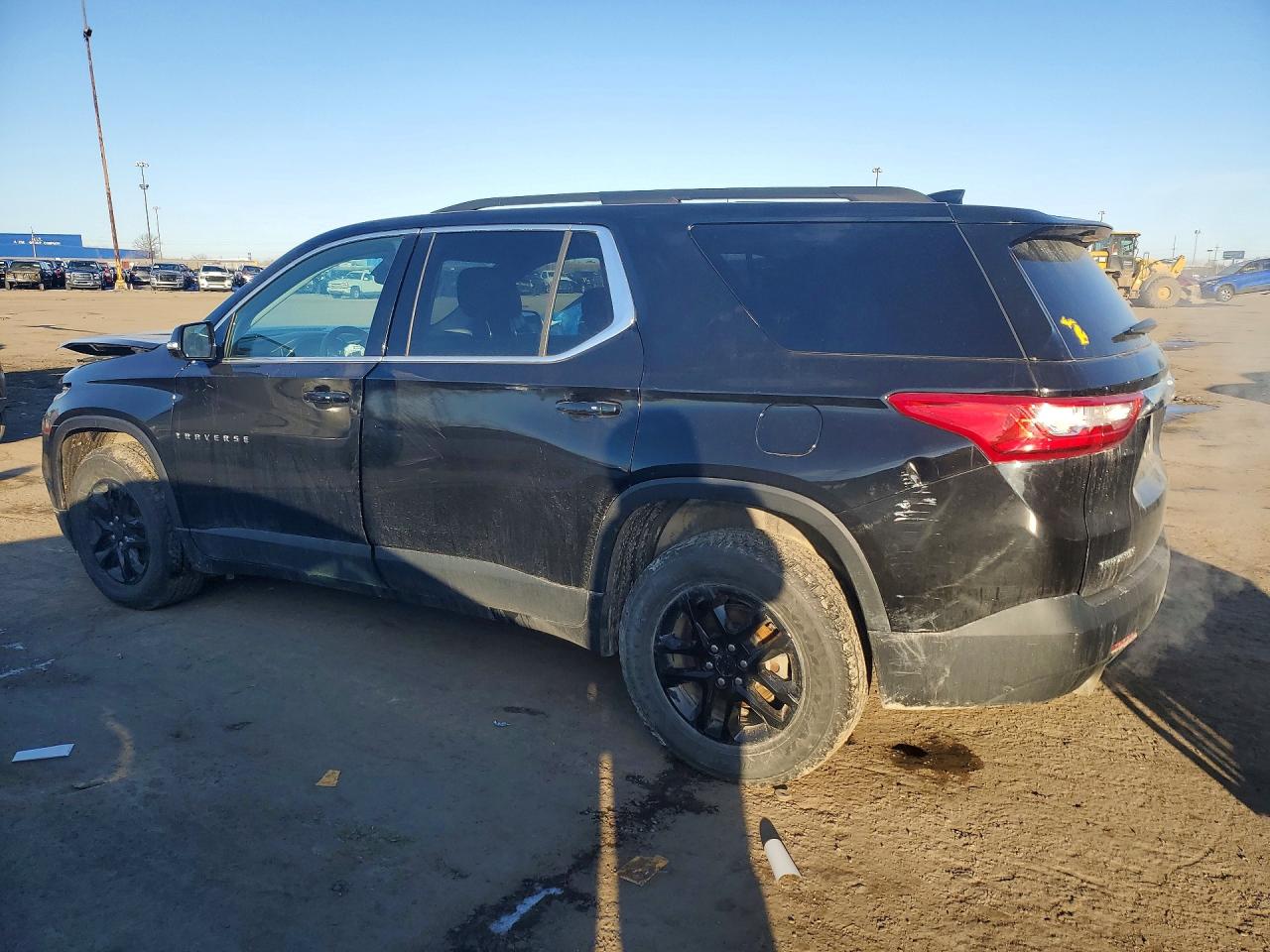 2019 CHEVROLET TRAVERSE LT photo 4