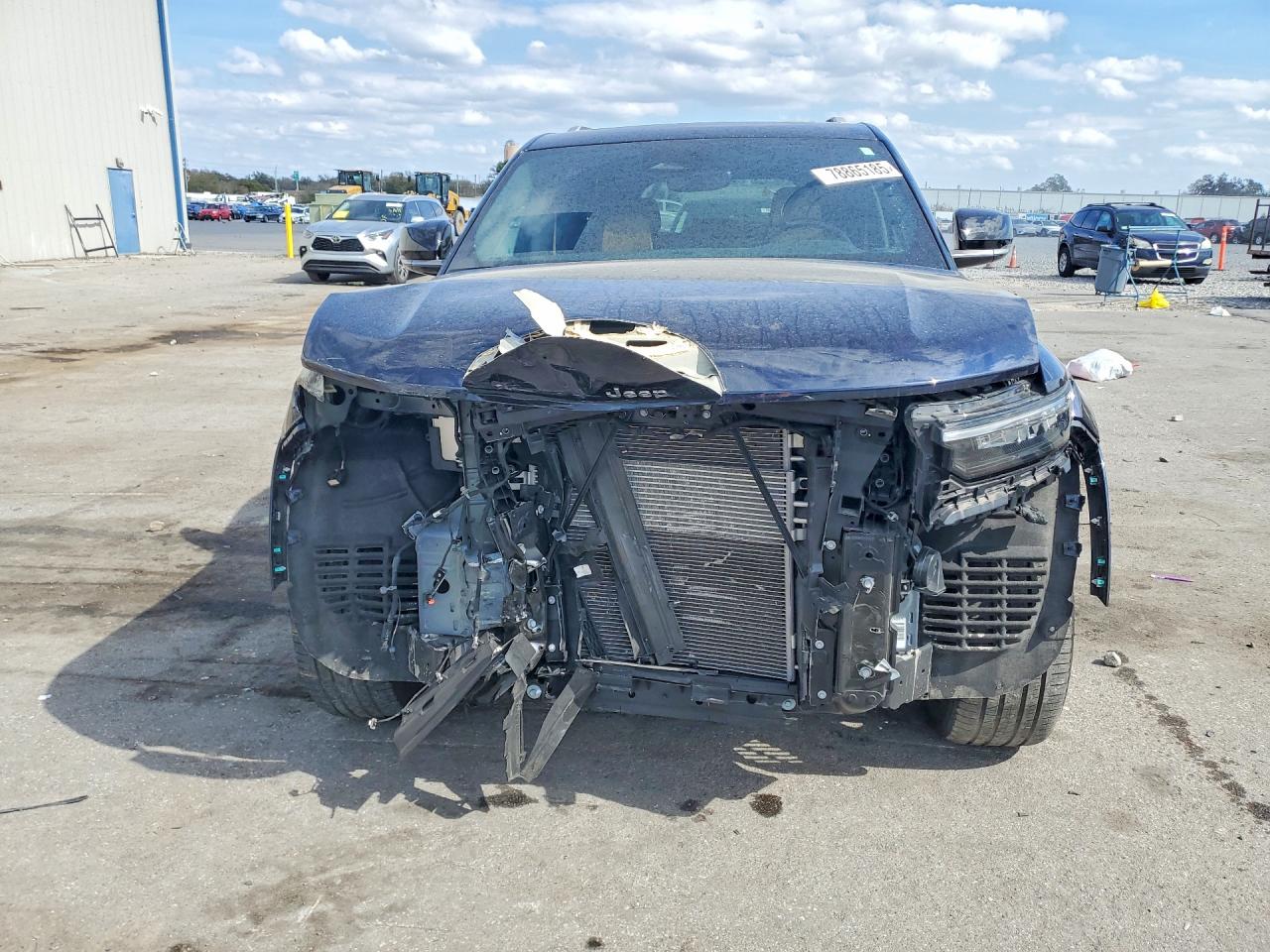 2023 JEEP GRAND CHEROKEE SUMMIT photo 5