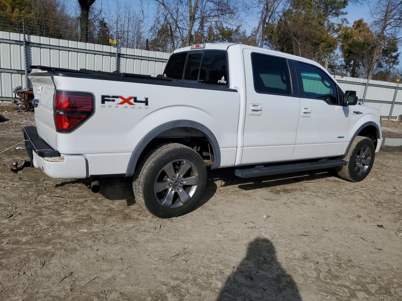 2011 FORD F150 SUPERCREW photo 5
