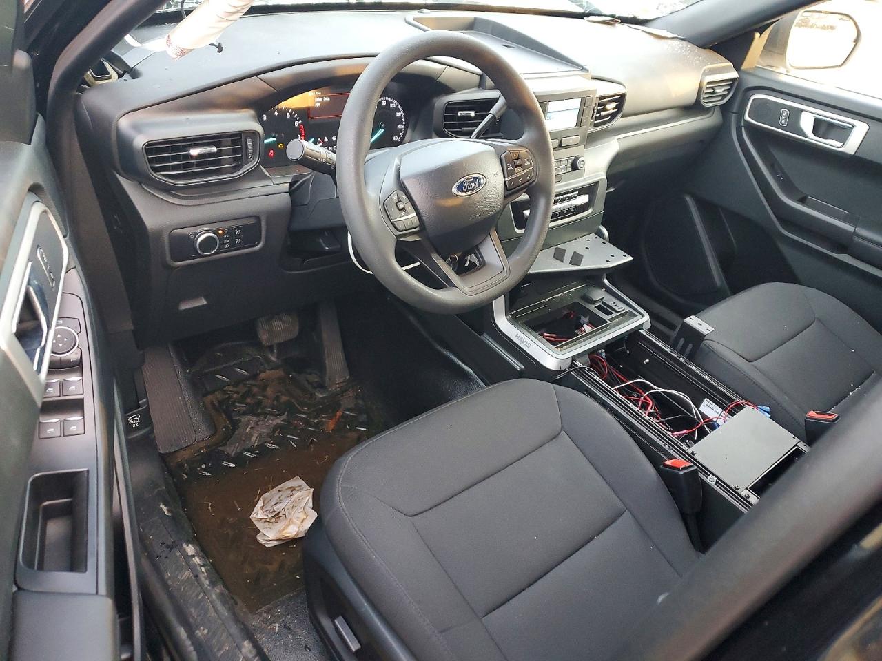 2024 FORD EXPLORER POLICE INTERCEPTOR photo 15