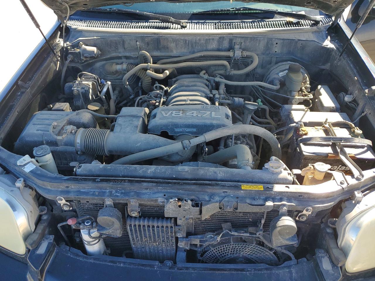 2005 TOYOTA SEQUOIA SR5 photo 23