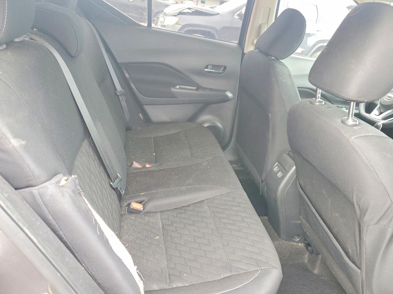 2023 NISSAN KICKS photo 11