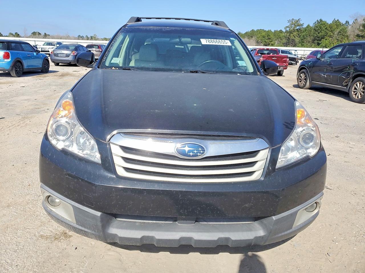 2011 SUBARU OUTBACK photo 13