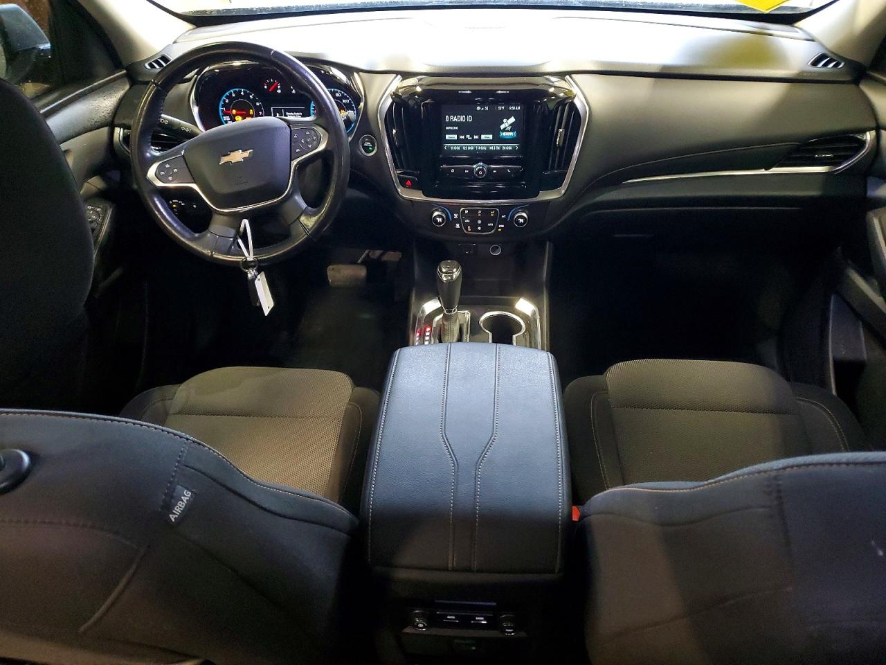 2019 CHEVROLET TRAVERSE LT photo 8