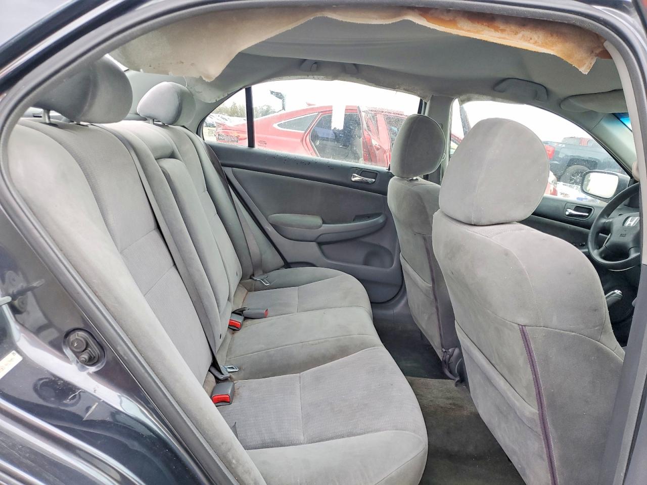 2004 HONDA ACCORD LX photo 19