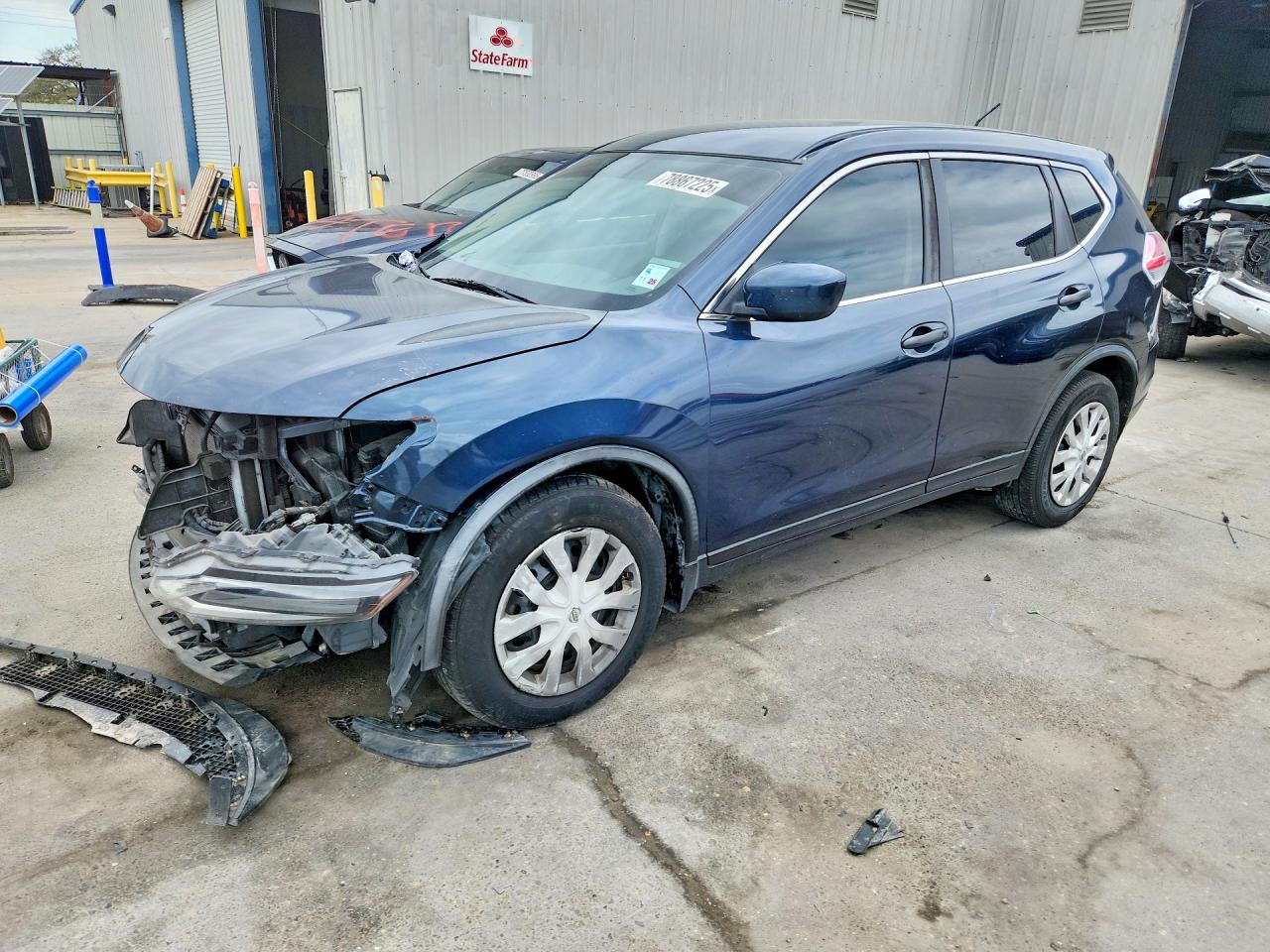 2016 NISSAN ROGUE
