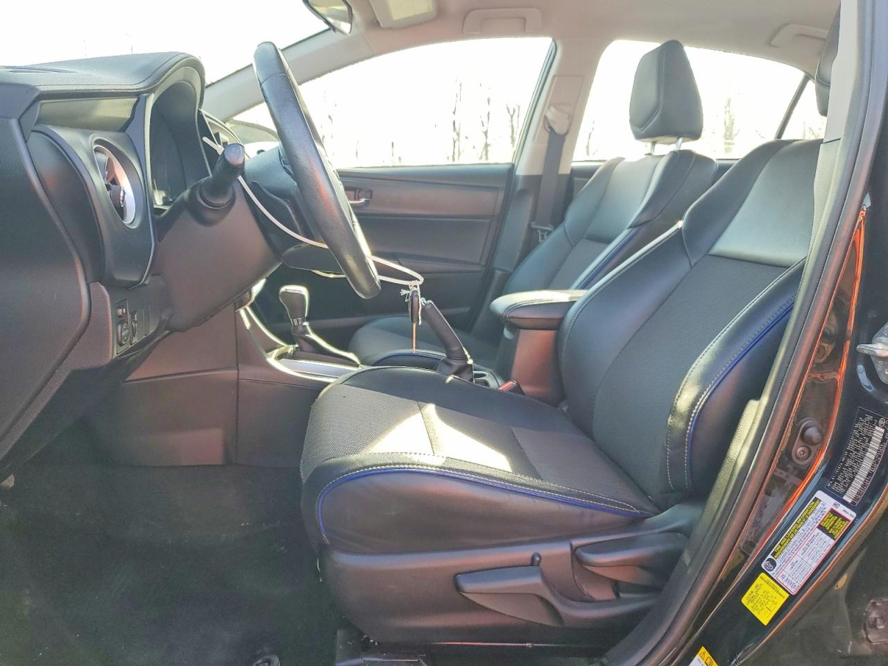 2018 TOYOTA COROLLA SE photo 13