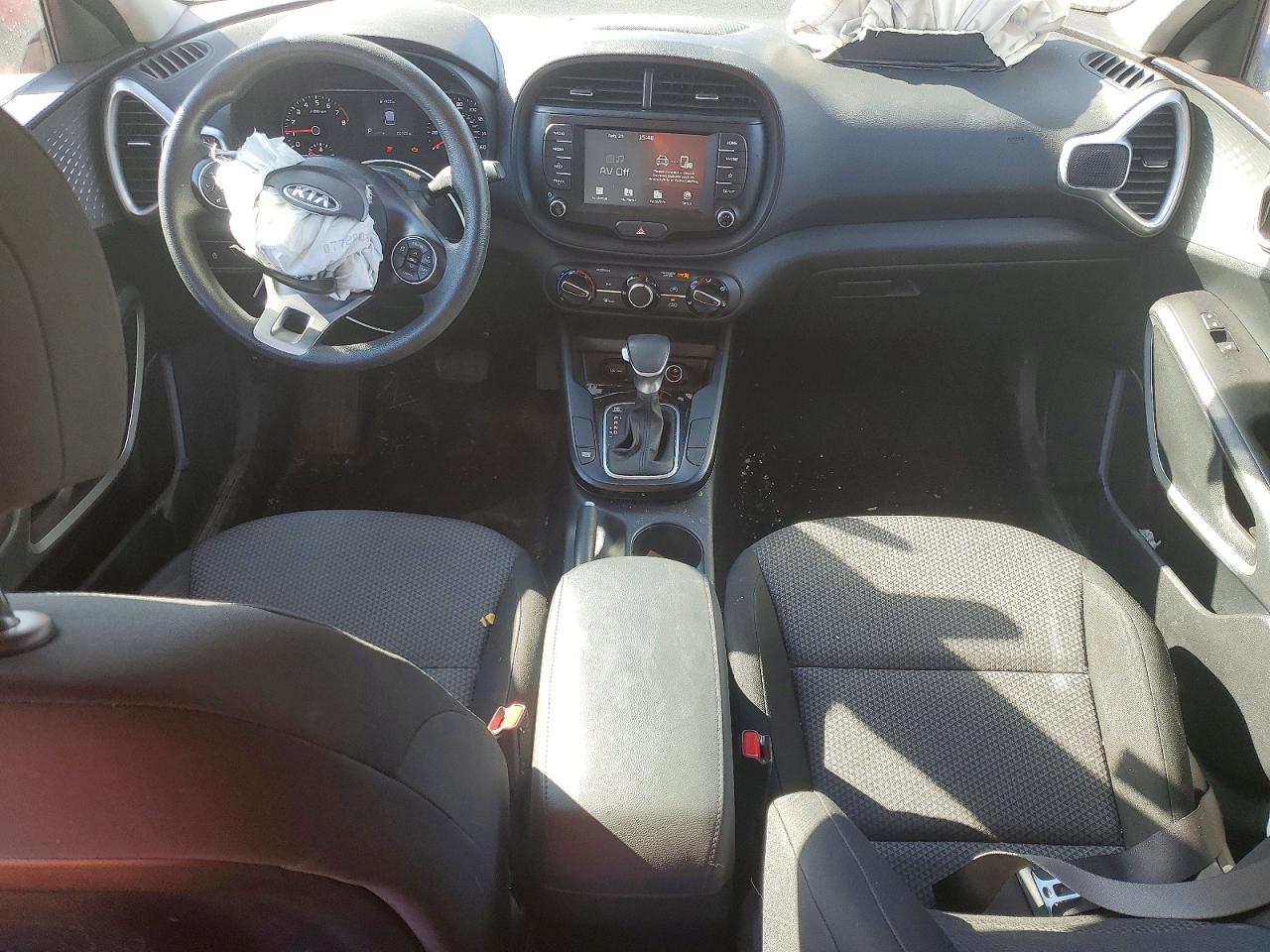 2020 KIA SOUL LX photo 22