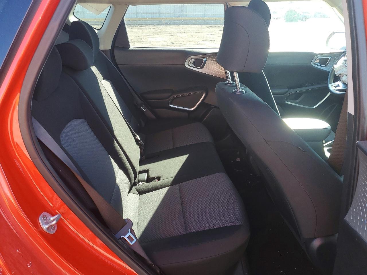 2020 KIA SOUL LX photo 31
