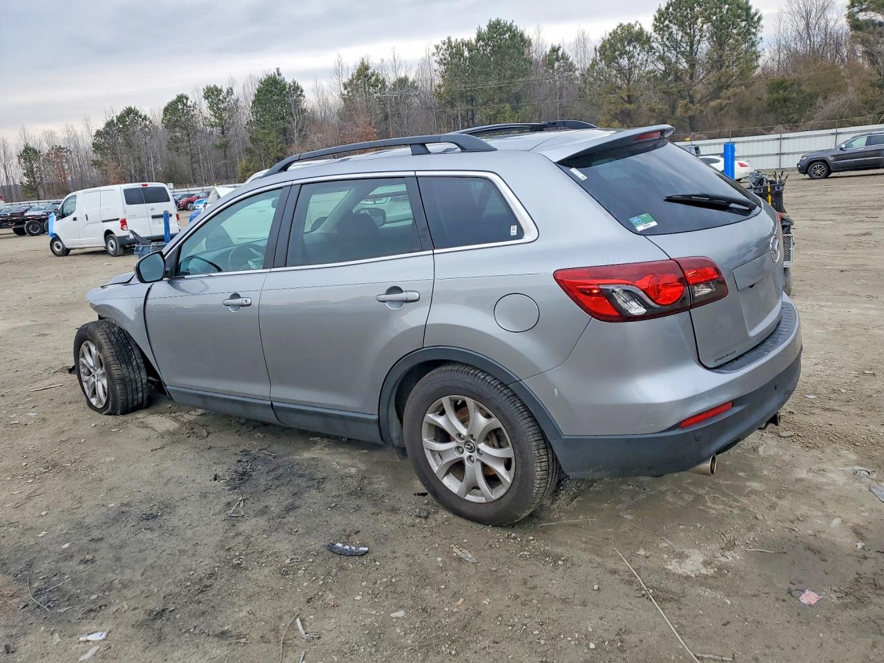 2015 MAZDA CX-9 TOURING photo 2