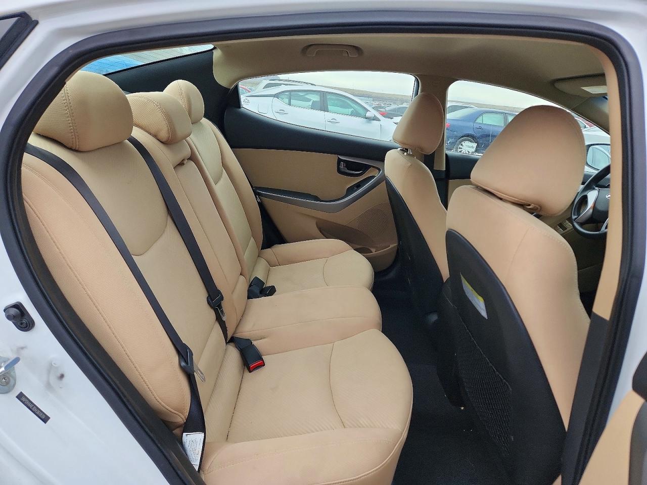 2013 HYUNDAI ELANTRA GLS photo 19