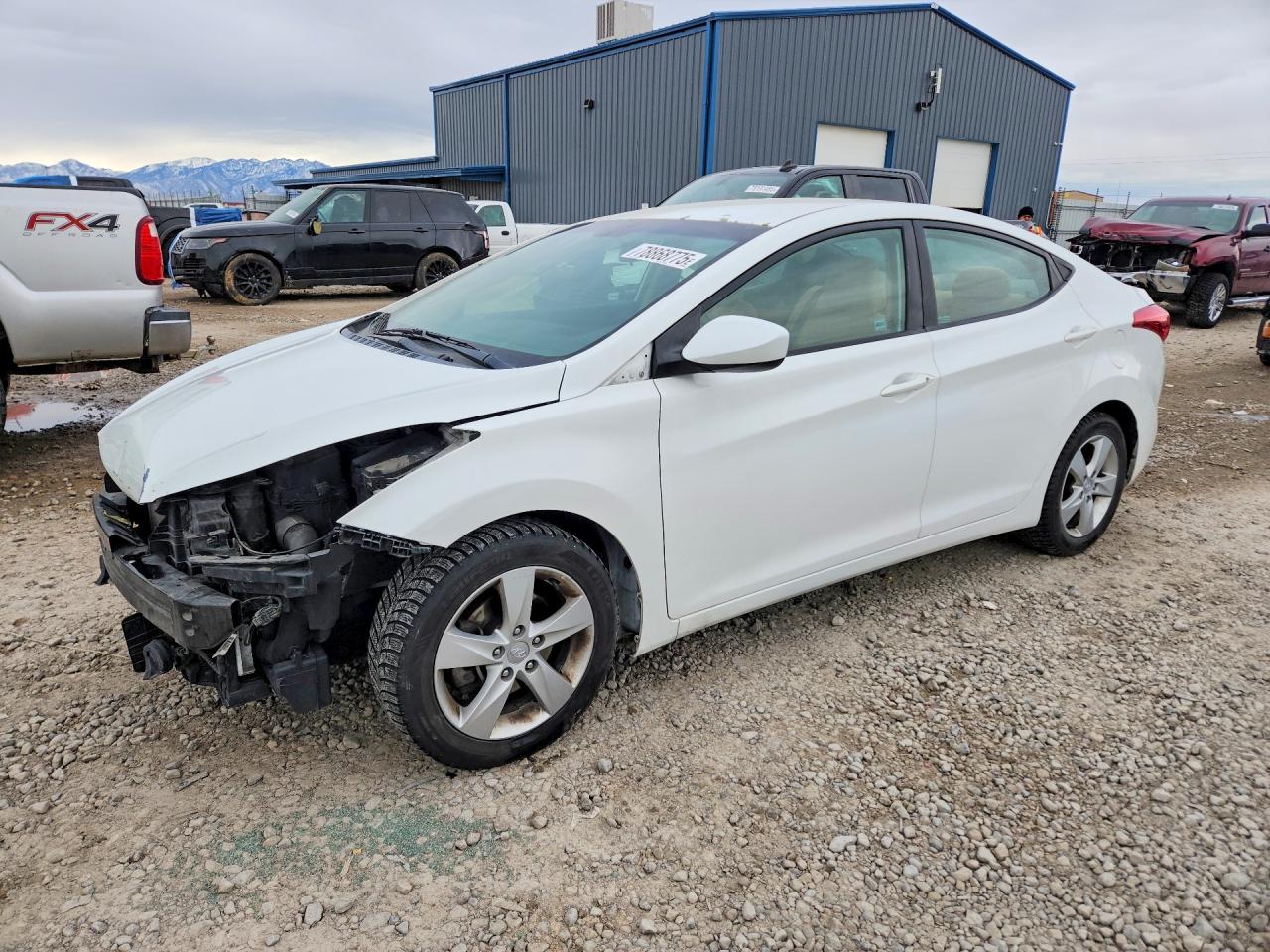 2013 HYUNDAI ELANTRA