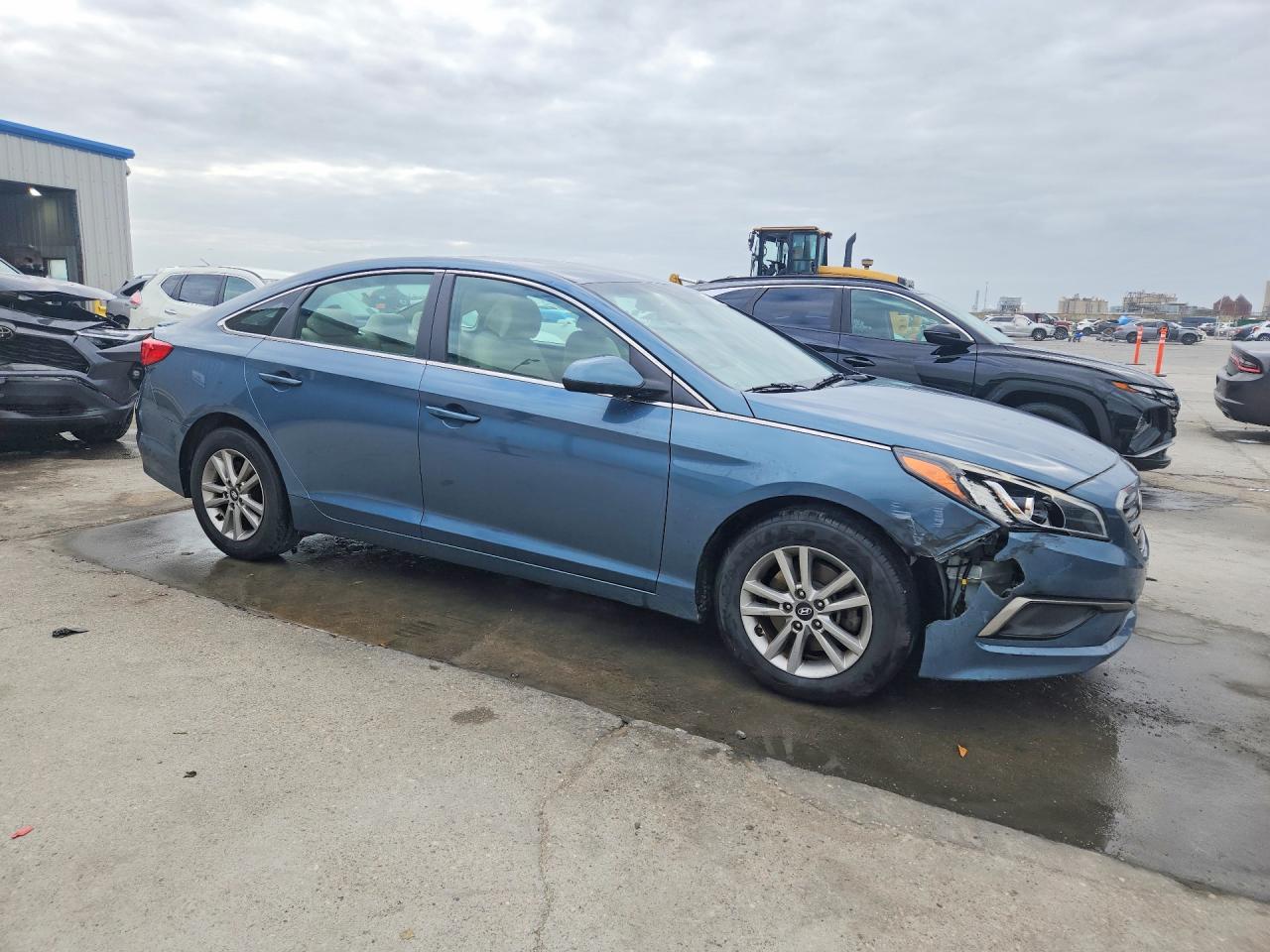 2016 HYUNDAI SONATA SE photo 4