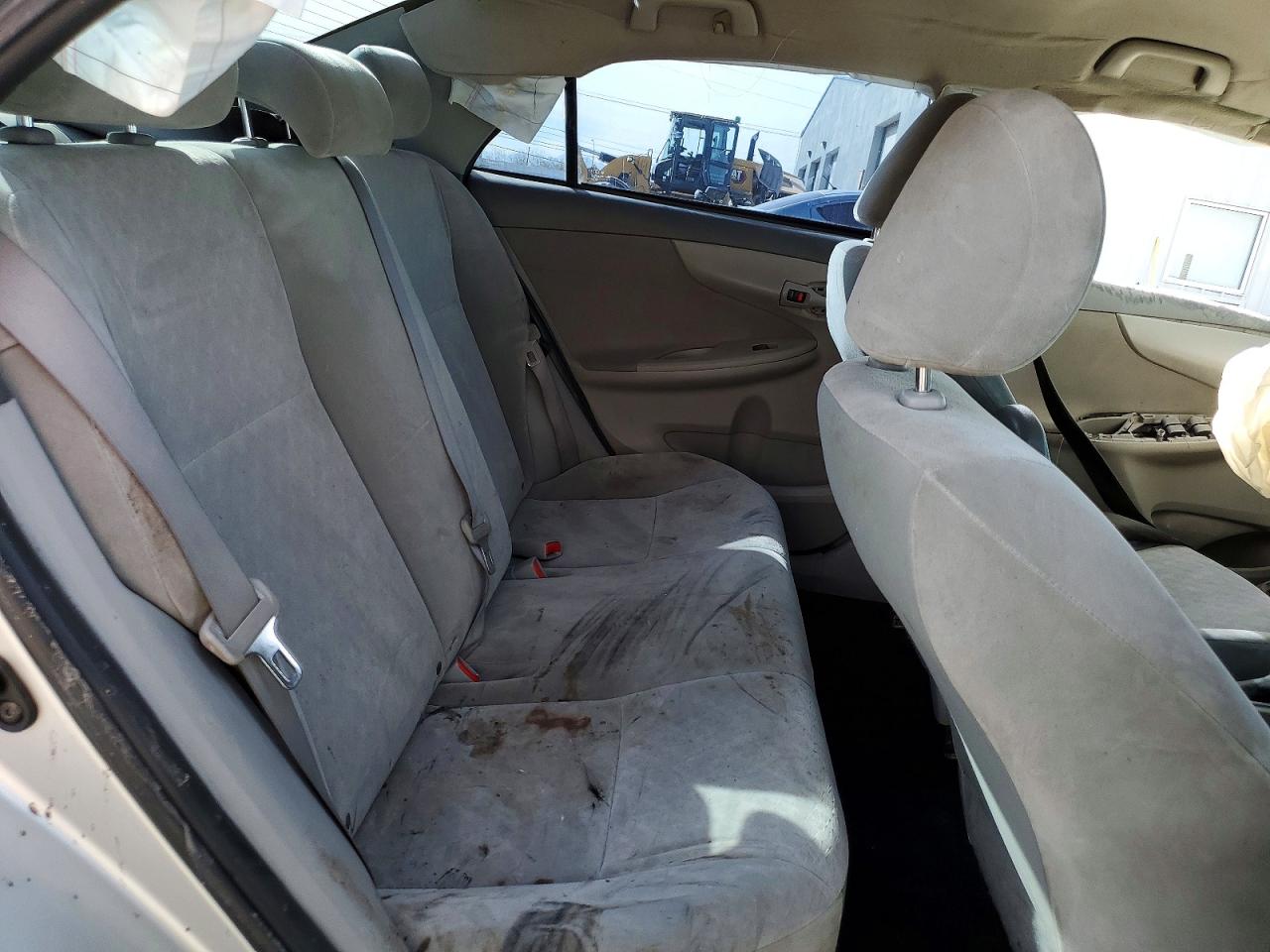 2009 TOYOTA COROLLA LE photo 19