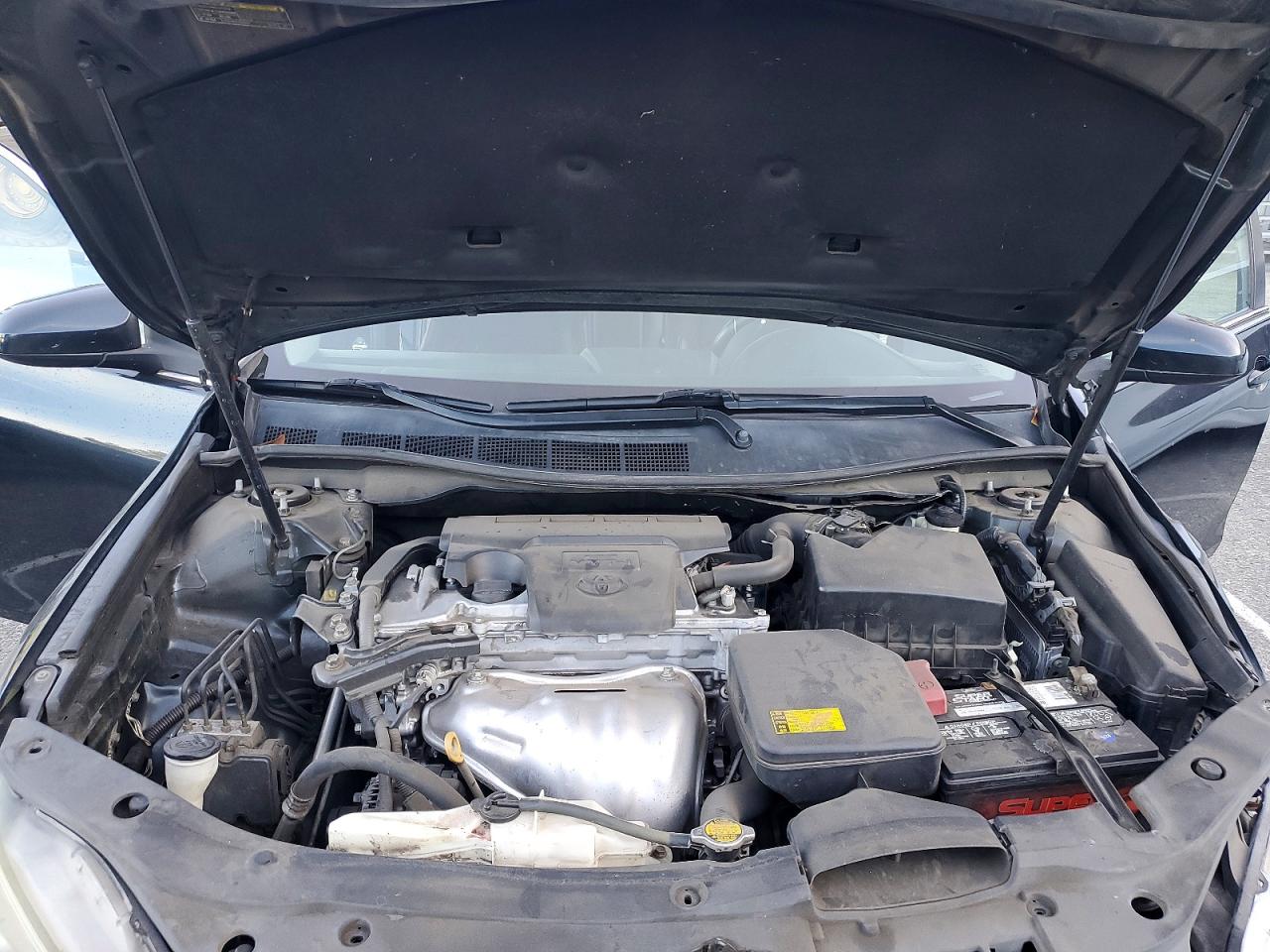 2015 TOYOTA CAMRY SE photo 21