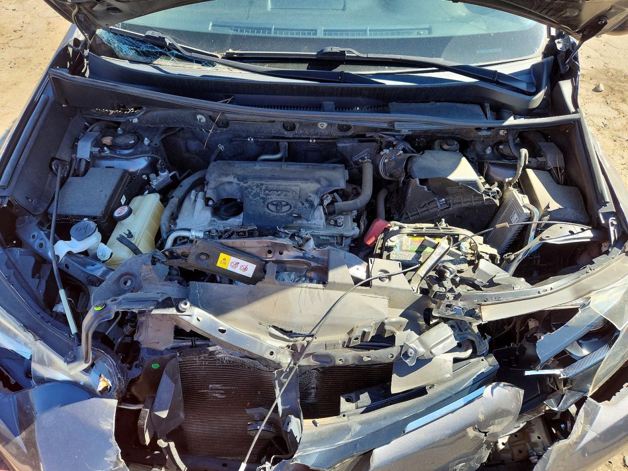 2018 TOYOTA RAV4 photo 21