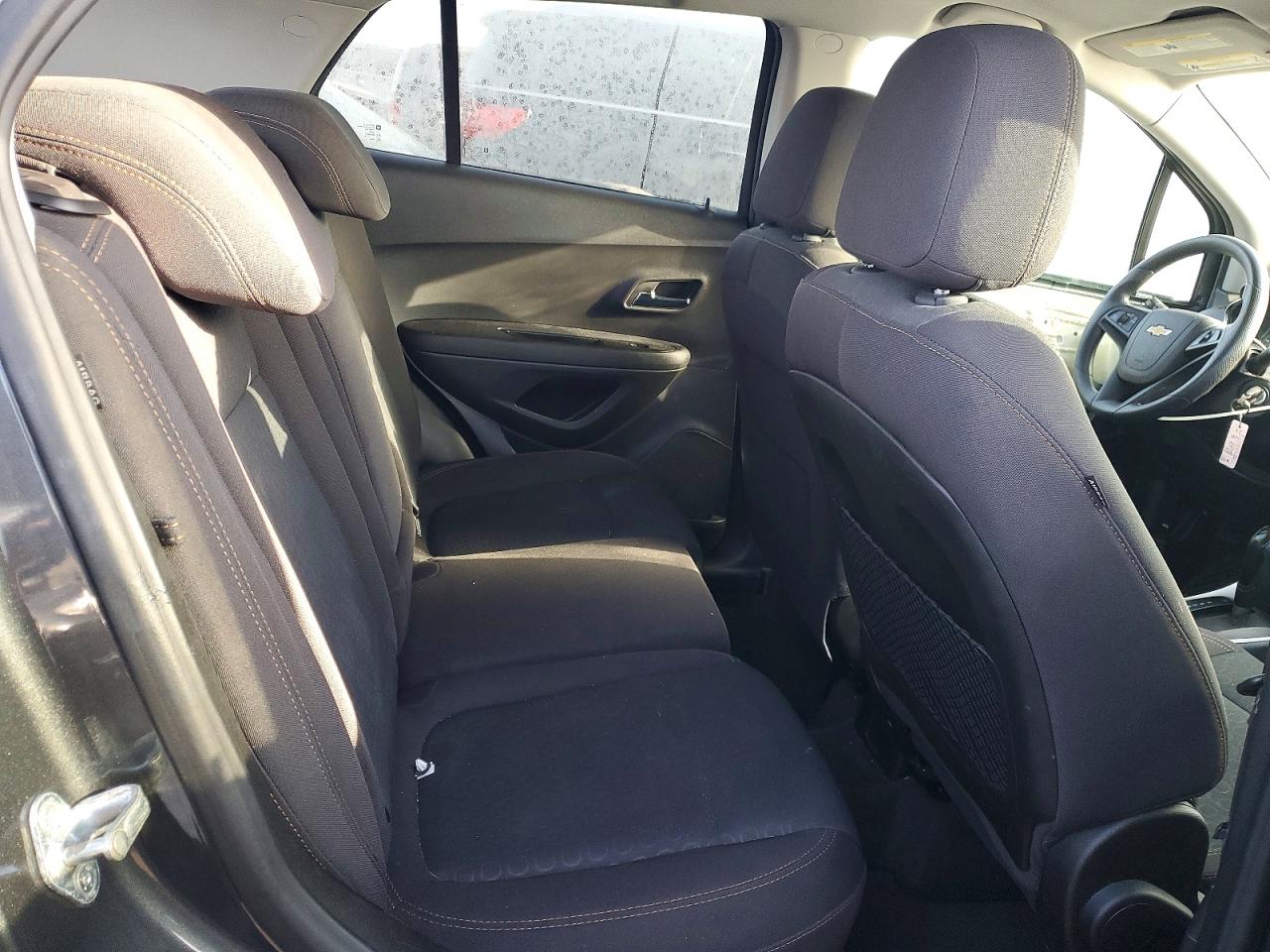 2020 CHEVROLET TRAX LS photo 19