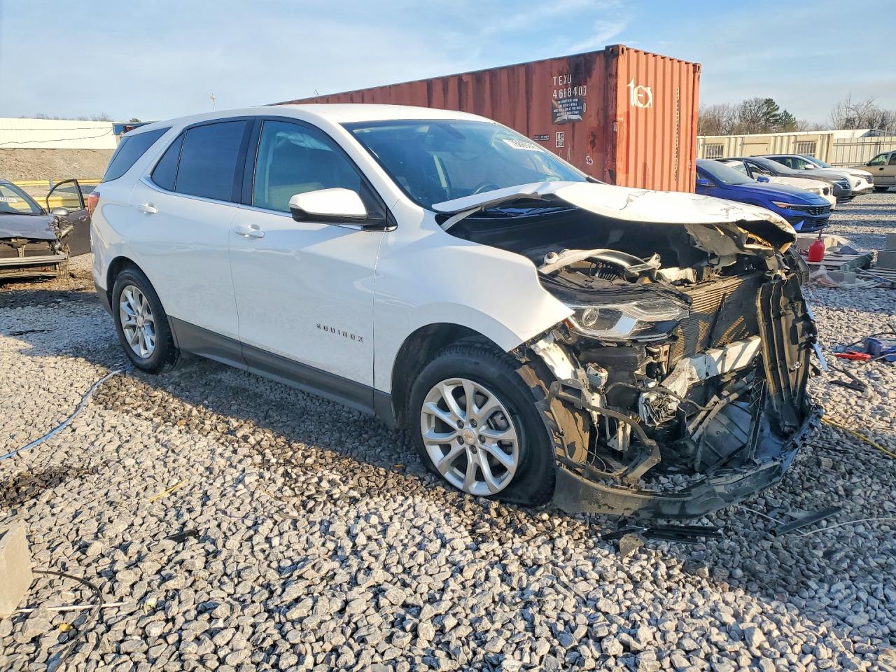 2019 CHEVROLET EQUINOX LT photo 4