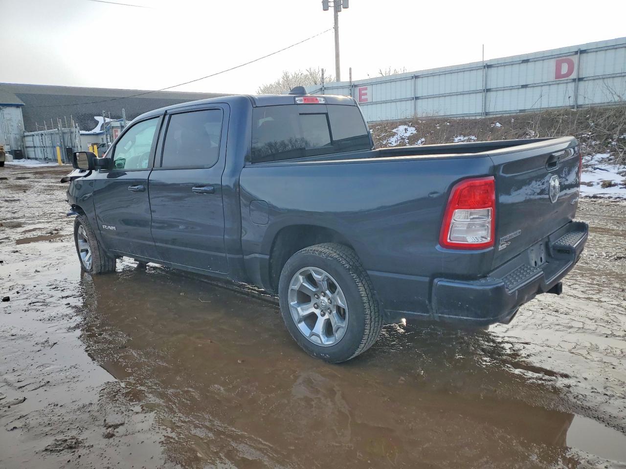 2019 RAM 1500 BIG HORN photo 4