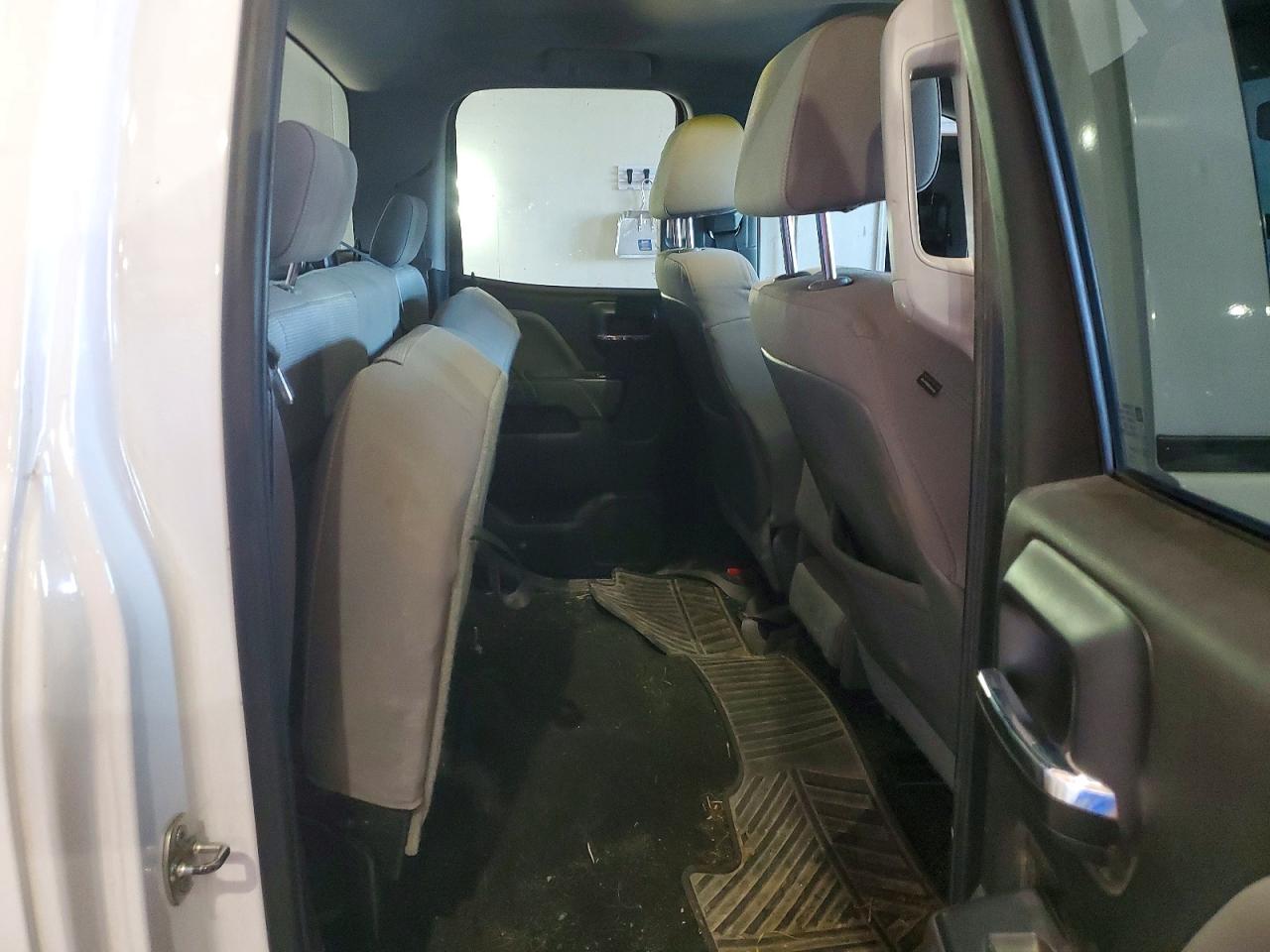 2015 CHEVROLET SILVERADO K1500 photo 28