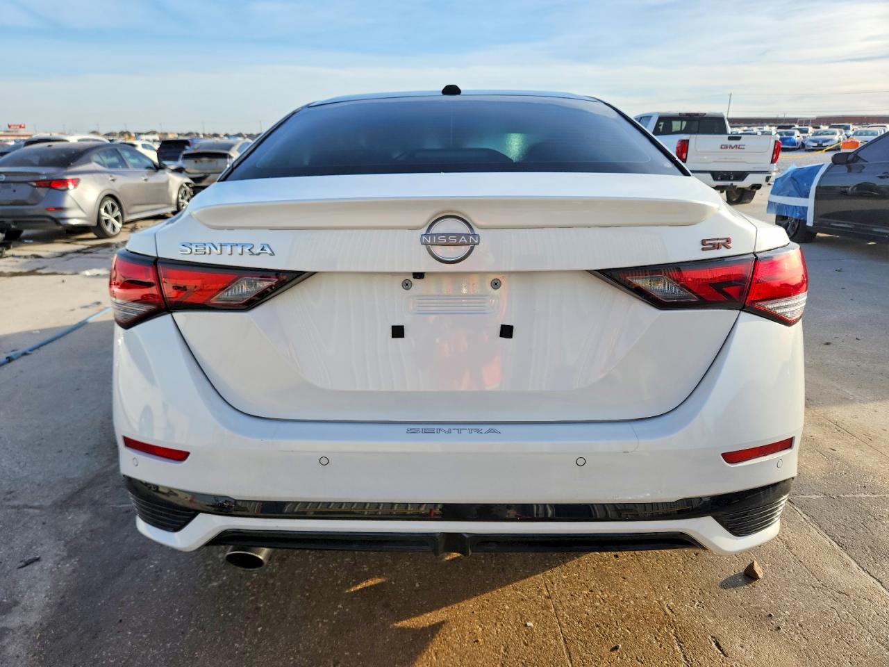 2025 NISSAN SENTRA SR photo 11