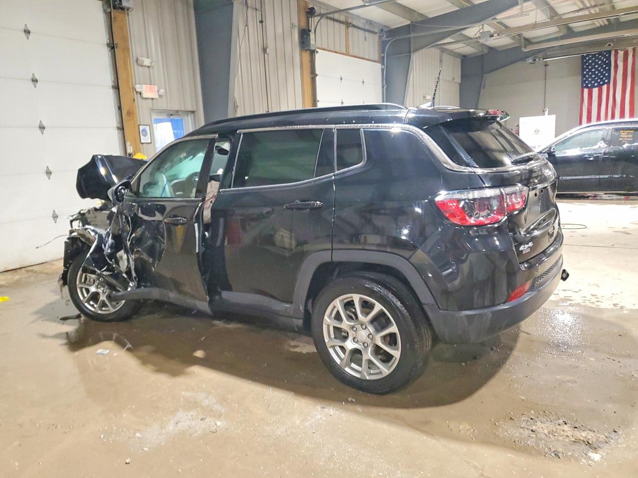 2024 JEEP COMPASS LATITUDE LUX photo 4