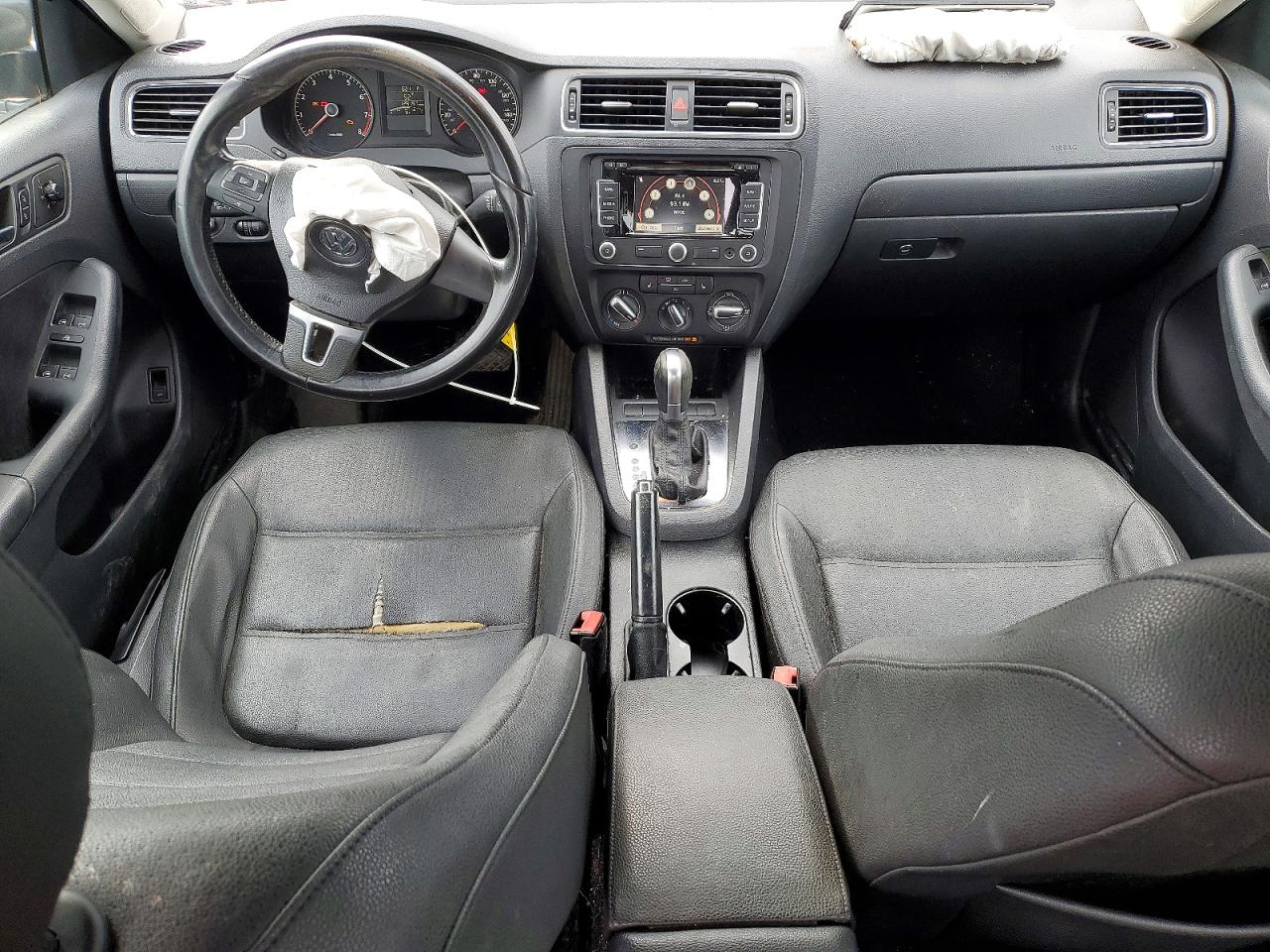 2011 VOLKSWAGEN JETTA SE photo 15
