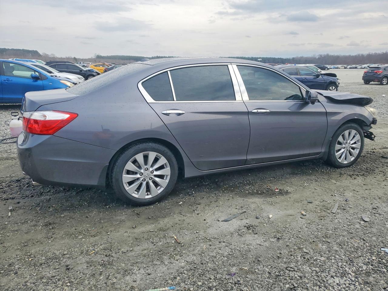 2013 HONDA ACCORD TOURING photo 3