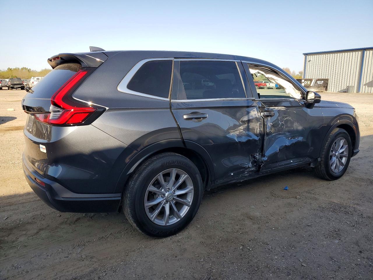2024 HONDA CR-V photo 3