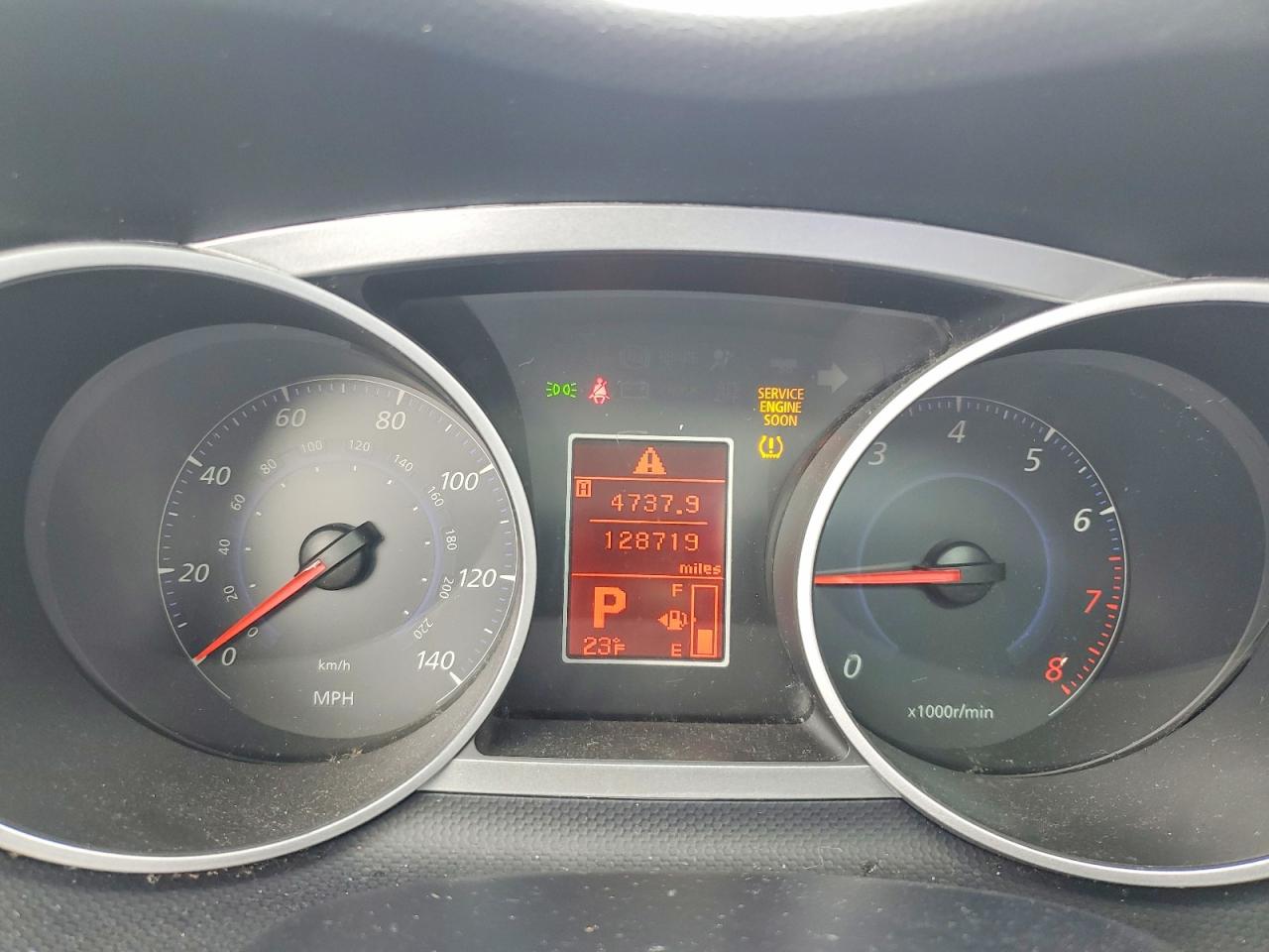 2009 MITSUBISHI OUTLANDER SE photo 9