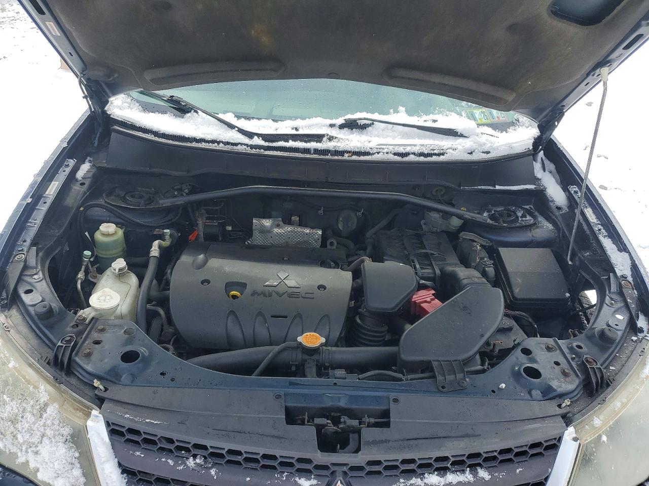2009 MITSUBISHI OUTLANDER SE photo 12