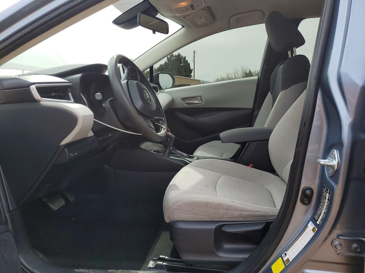 2021 TOYOTA COROLLA LE photo 7