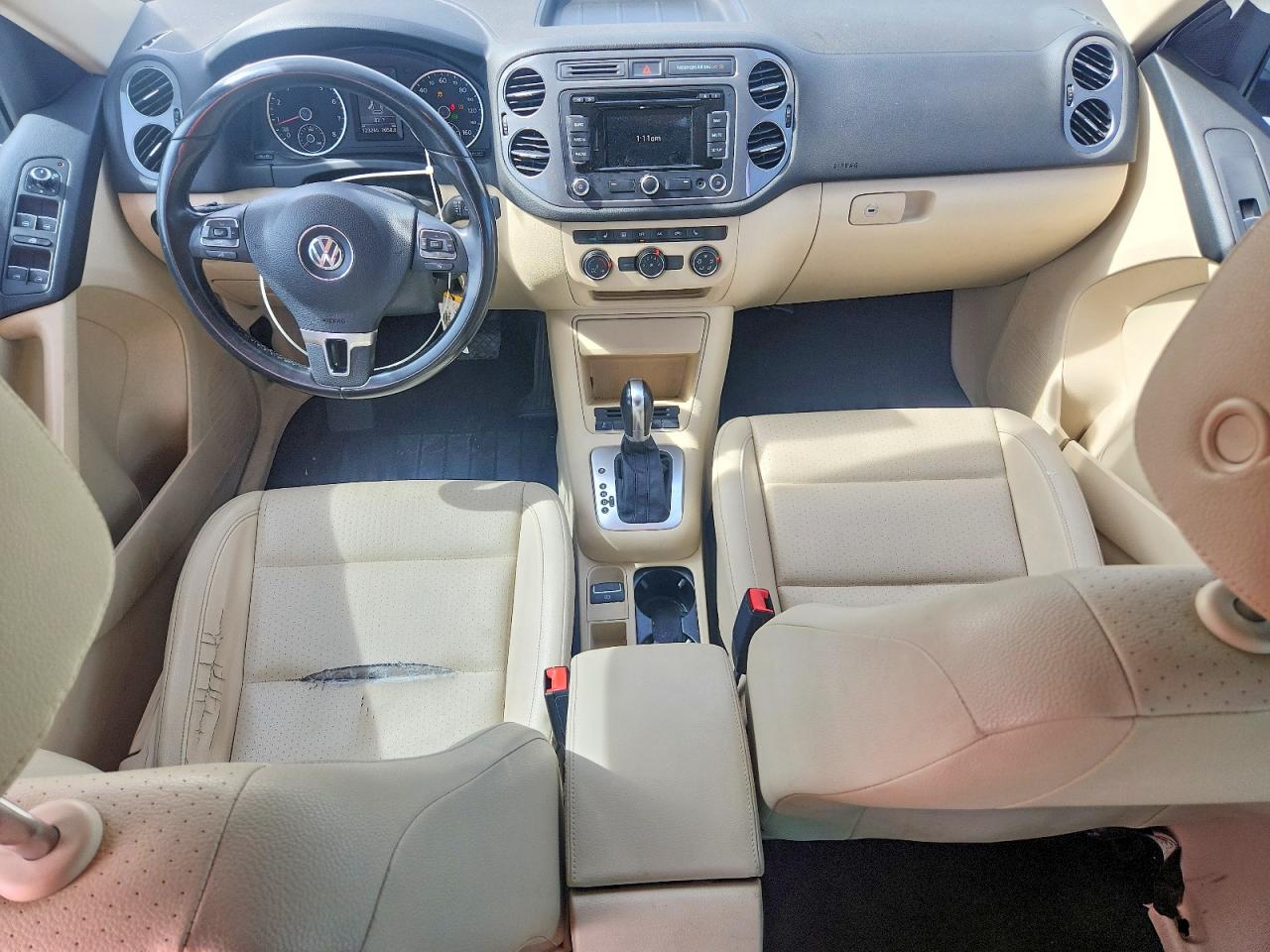 2013 VOLKSWAGEN TIGUAN S photo 15
