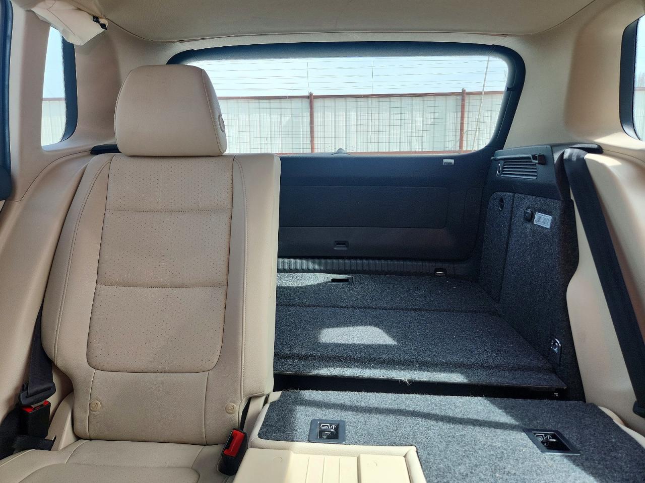 2013 VOLKSWAGEN TIGUAN S photo 19