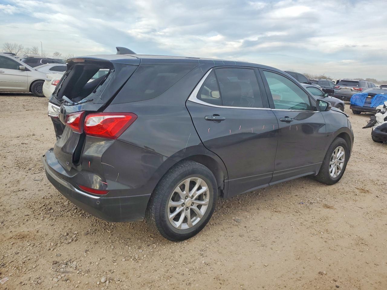 2018 CHEVROLET EQUINOX LT photo 5