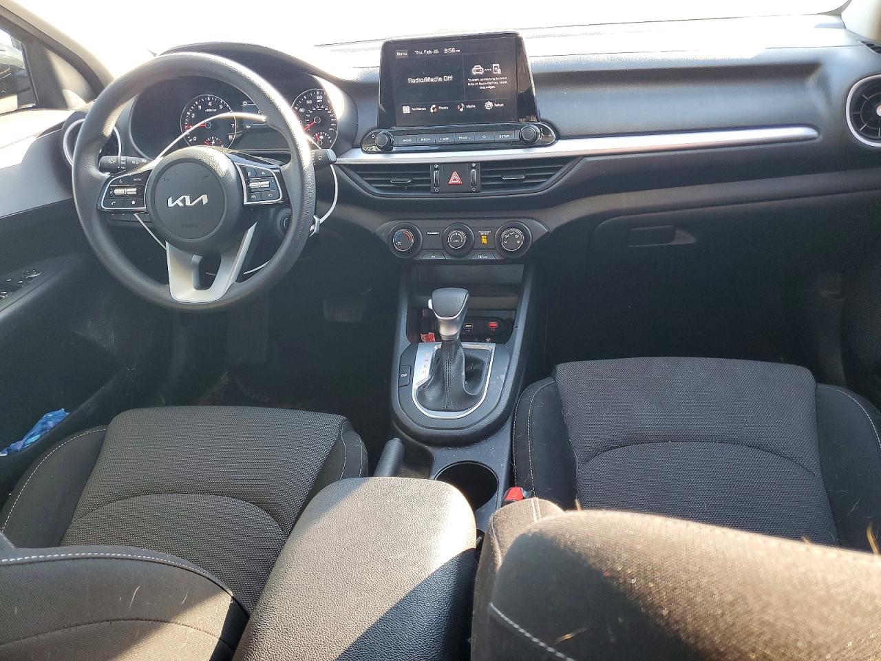 2024 KIA FORTE LXS photo 8