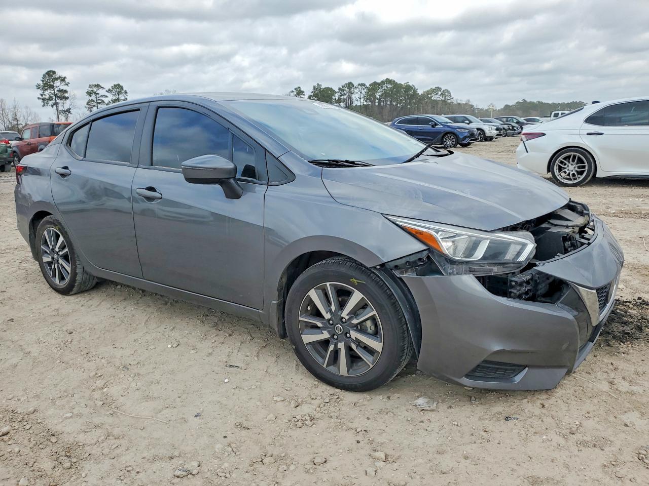 2021 NISSAN VERSA photo 7