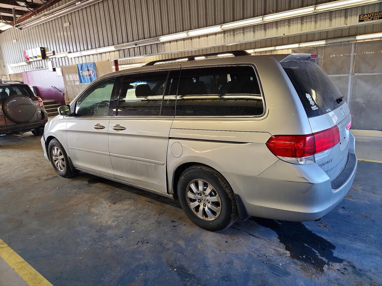 2008 HONDA ODYSSEY EX photo 2
