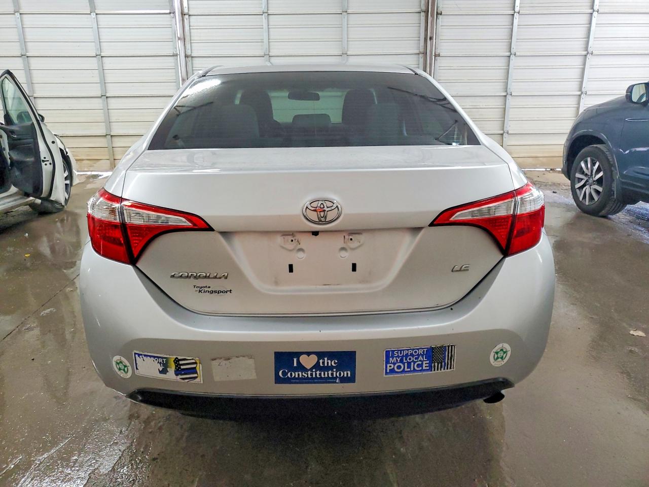 2016 TOYOTA COROLLA LE photo 6
