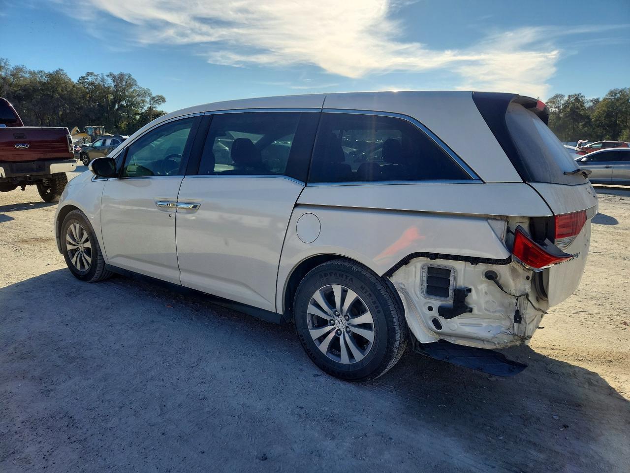 2016 HONDA ODYSSEY SE photo 4