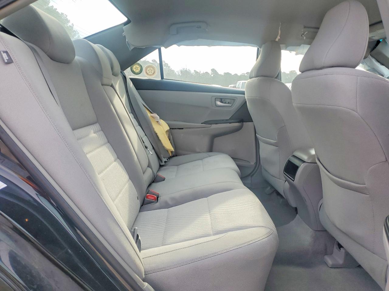 2017 TOYOTA CAMRY photo 10