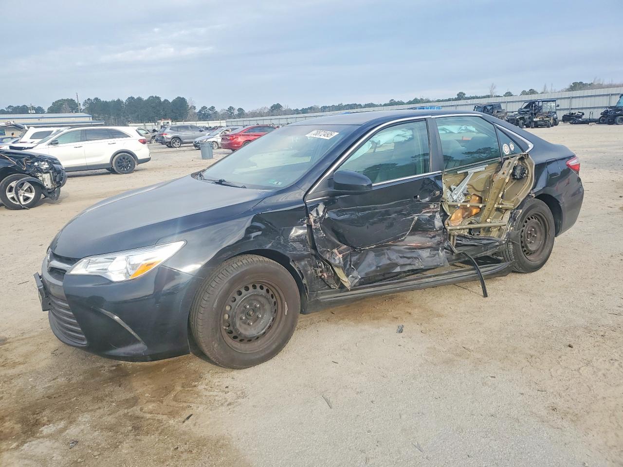 2017 TOYOTA CAMRY