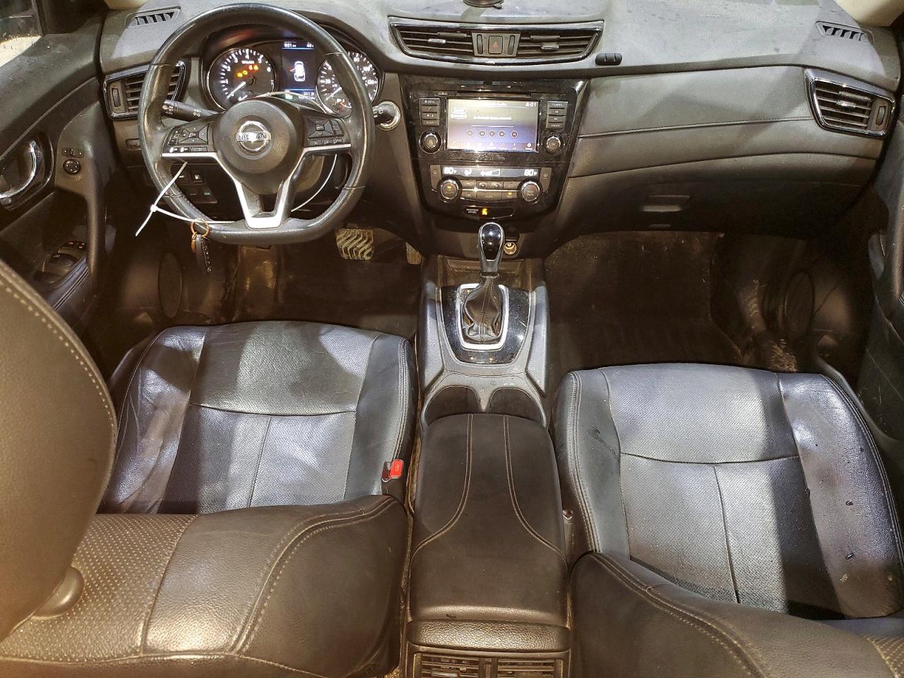 2018 NISSAN ROGUE SV photo 15