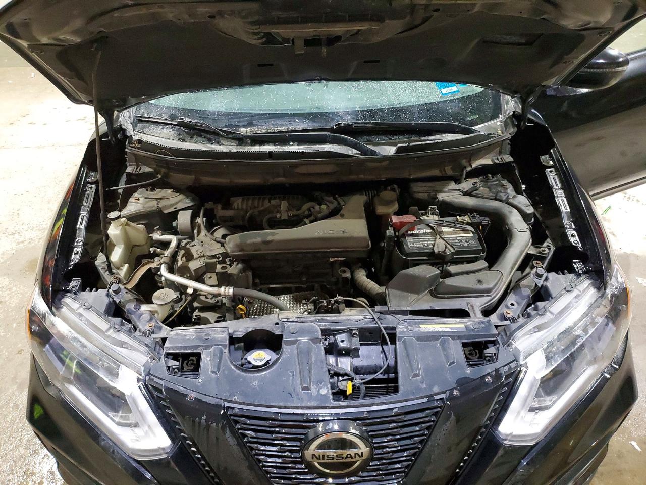 2018 NISSAN ROGUE SV photo 23