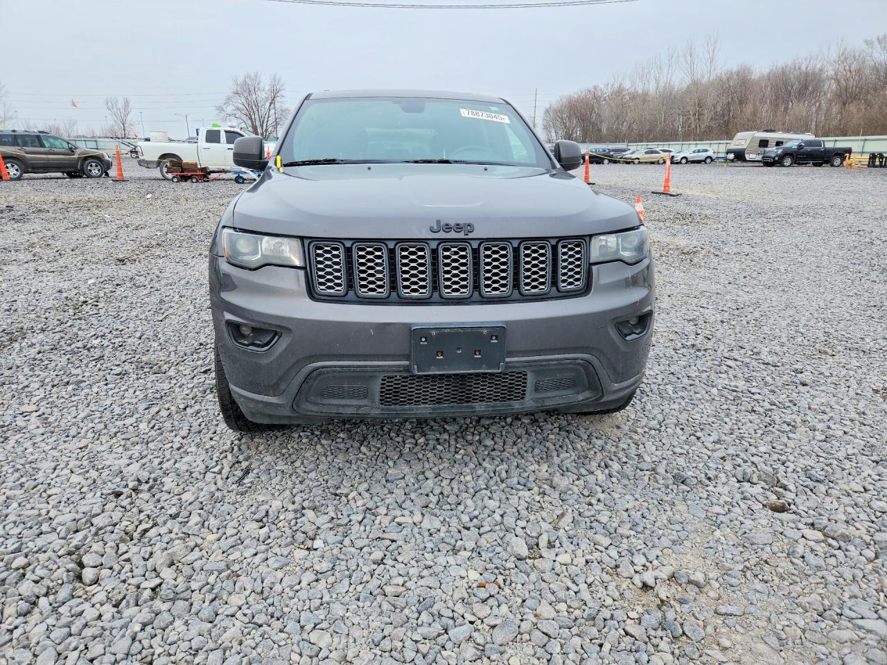 2018 JEEP GRAND CHEROKEE LAREDO photo 5