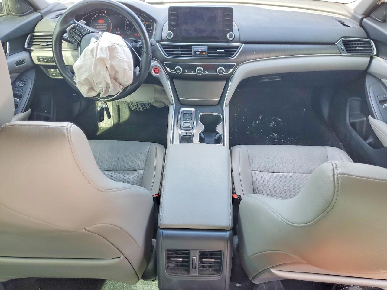 2020 HONDA ACCORD TOURING photo 22