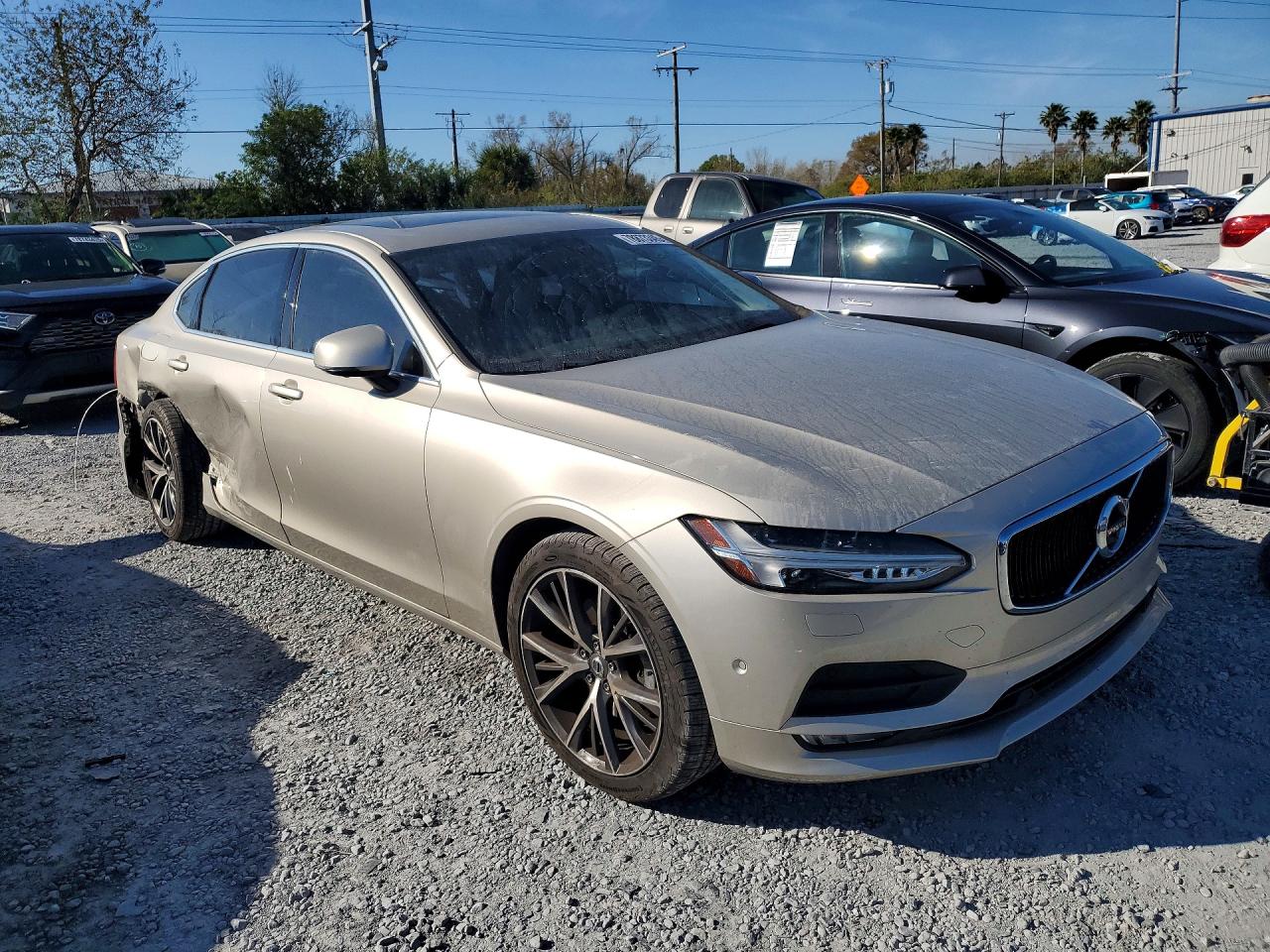 2018 VOLVO S90 T5 MOMENTUM photo 10